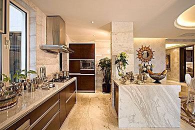 《最终幻想7：永恒危机》蒂法兔女郎装扮预告赏